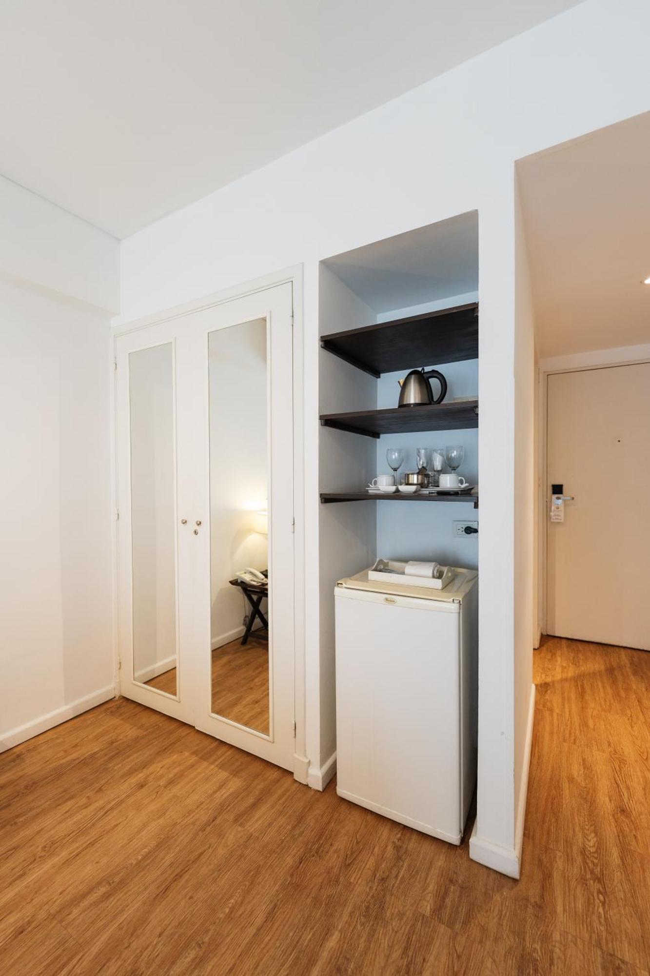 Loi Flats Buenos Aires Hotel Eksteriør billede