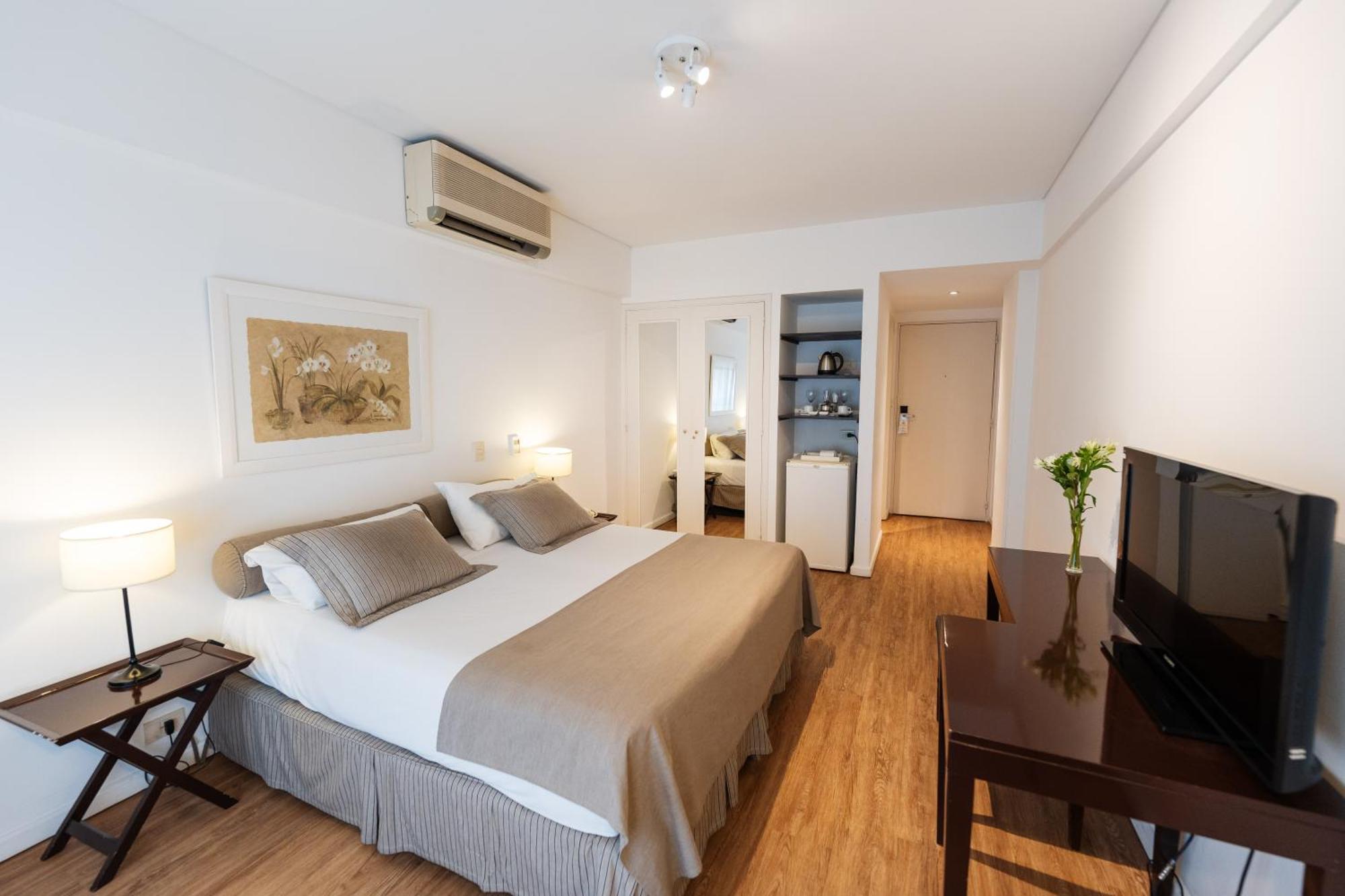 Loi Flats Buenos Aires Hotel Eksteriør billede